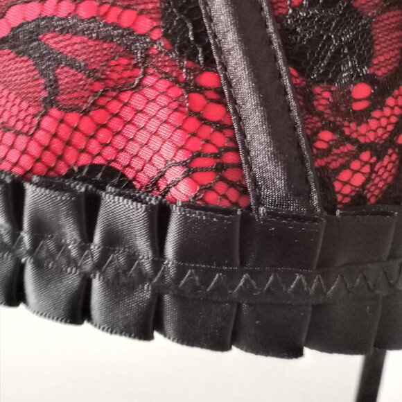 Corset 'Alivila.y' Red/Black Satin & Lace Size XXL - Picture 9 of 16